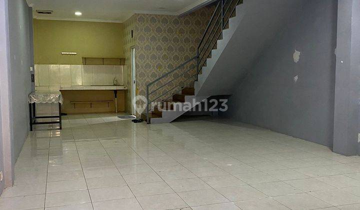 Dijual Rumah 2 Lantai Siap Huni di Tomang Jakarta Barat 1