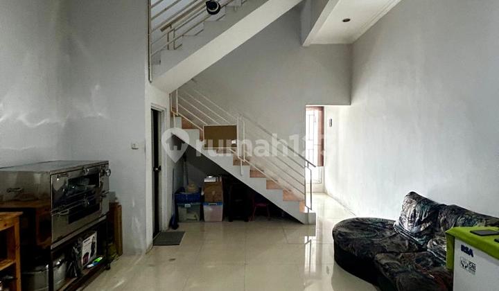 For Sale Ready-to-Occupy House in Tomang, West Jakarta 2