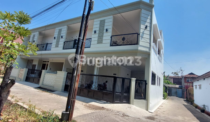 RUMAH KOST PREMIUM DAU DEKAT KAMPUS RUMAH KOST PREMIUM DAU DEKAT KAMPUS