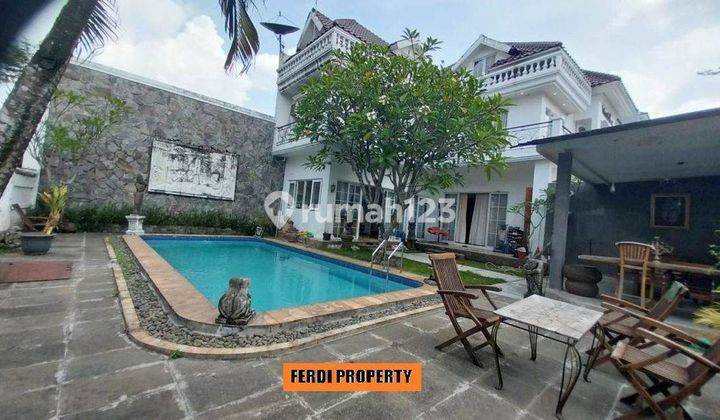 Rumah Mewah Dengan Kolam Renang Pribadi Citra Gran Cibubur 1