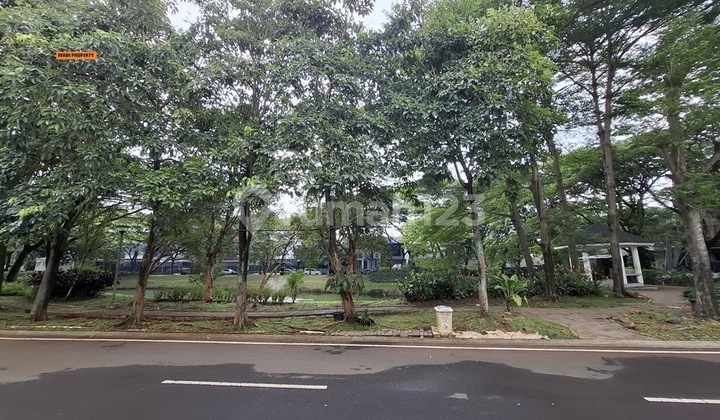 Rumah 2 Lantai Depan Danau Citra Gran Cibubur 2