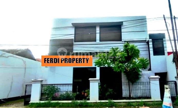 Strategic House in Front of Leuwinaggung Main Road, Suitable for Business and Rental Strategic House in Front of Leuwinaggung Main Road, Suitable for Business and Rental