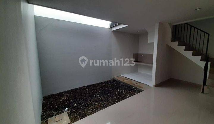 Rumah 2 Lantai Bagus SHM di Pengasinan, Gunung Sindur, Bogor 2