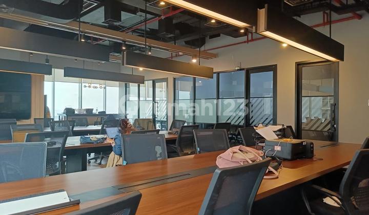 For Sale Office Gold Coast Pik Area 164M2 Fully Furnished Tidy 1