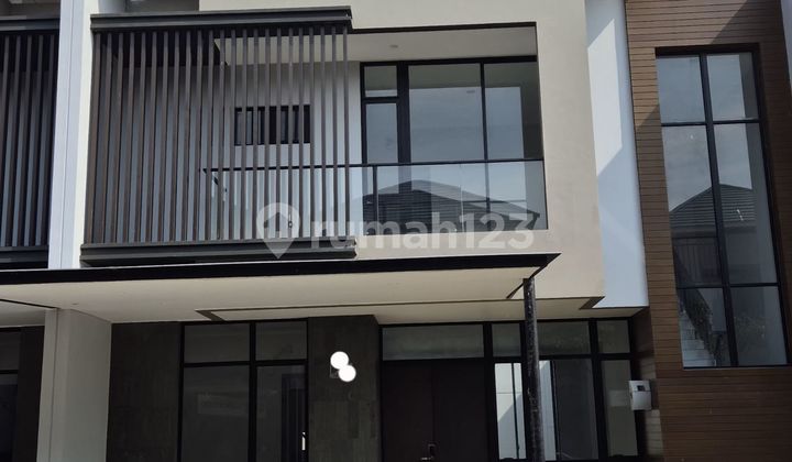 Dijual Rumah Pik 2 10X20 Brand New bisa KPR