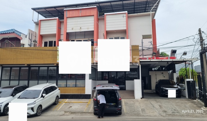 Dijual Rumah Muara Karang Hoek 3 Lantai 18X25