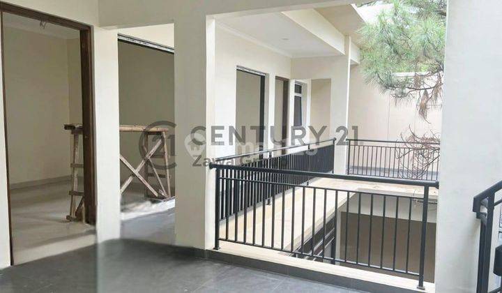 Dijual Rumah Baru 3 Lantai Hadap Barat Di Bsd Tangerang  2