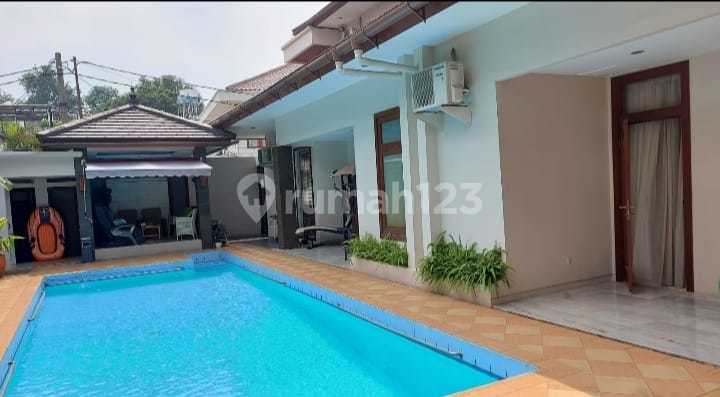 Rumah Dijual Cepat Bawah NJOP di Kemang 2
