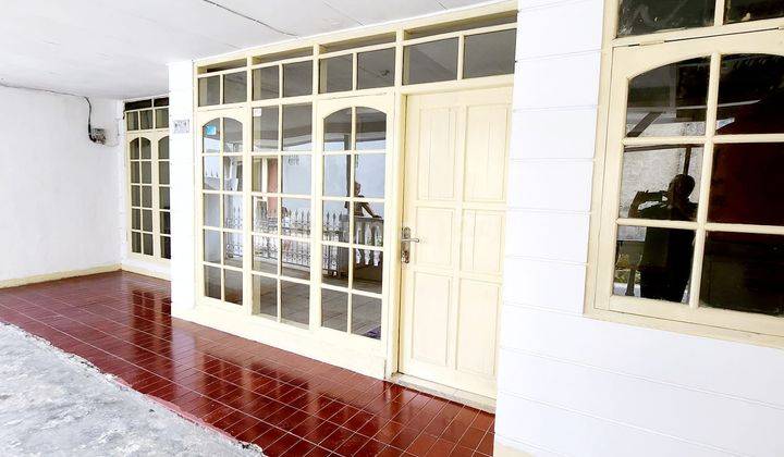 Rumah Strategis Sertifikat SHM di Cijerah Wetan Iii, Bandung 3