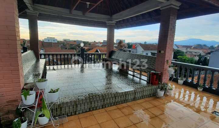 Rumah Sayap Jalan Riau Kota Bandung bisa untuk Usaha dan Tempat Tinggal 1