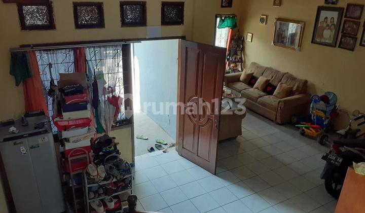 Rumah 2 Lantai Siap Huni Antapani Bandung Dibawah Harga Pasaran Rumah 2 Lantai Siap Huni Antapani Bandung Dibawah Harga Pasaran