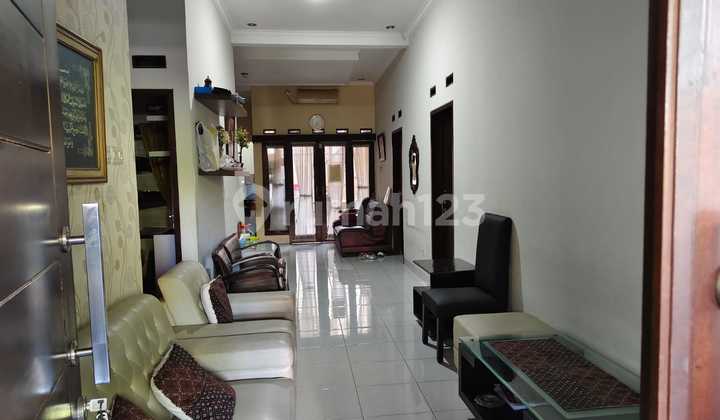 2-Story House in Arcamanik, Bandung City 2-Story House in Arcamanik, Bandung City