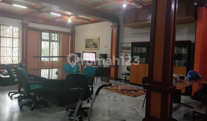 Rumah dan Kantor (All 2 Lantai) SHM di Cikutra Kota Bandung, Cukup dengan 1 Harga untuk 2 Jenis Properti di Kawasan Bisnis dan Perkantoran 2