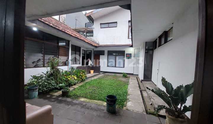 Rumah 2 Lantai Pusat Kota Bandung Siap Huni