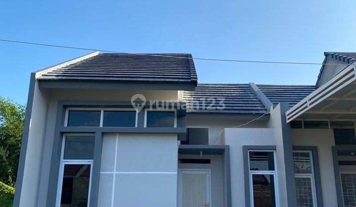 Rumah 1 Lantai Dekat Dari Kompleks Btp 1