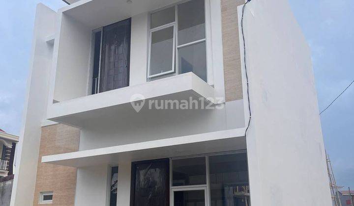 Rumah 2 Lantai Dekat Kampus Uin Alauddin Makassar  1