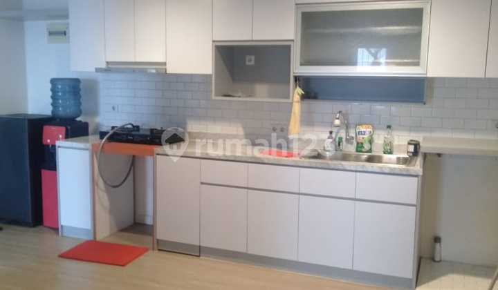 Disewakan Apartemen Grand Palace Kemayoran. 2 Br. Furnish. Bagus