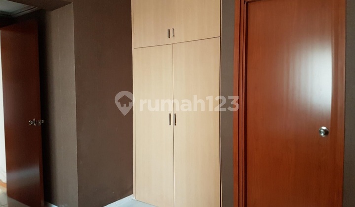 For Sale Grand Palace Kemayoran Apartment. 3br 96M1 2