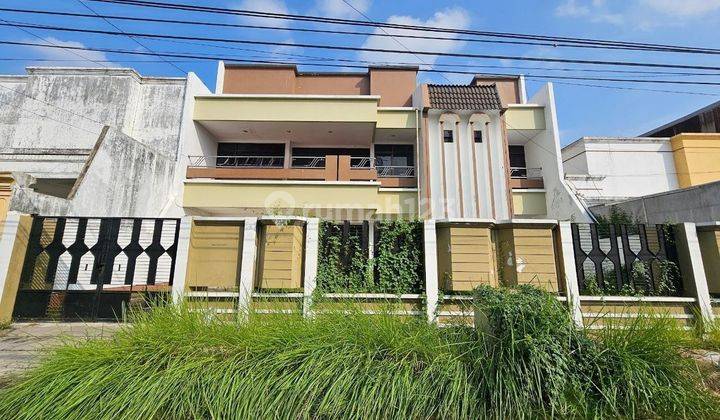 Rumah Dharmahusada Indah Row 3 Mobil Strategis Furnished Siap Huni 1