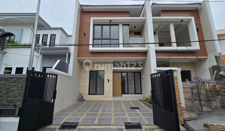 Rumah Baru Dijual Murah Mulyosari Utara Minimalis Row Lebar SHM 1