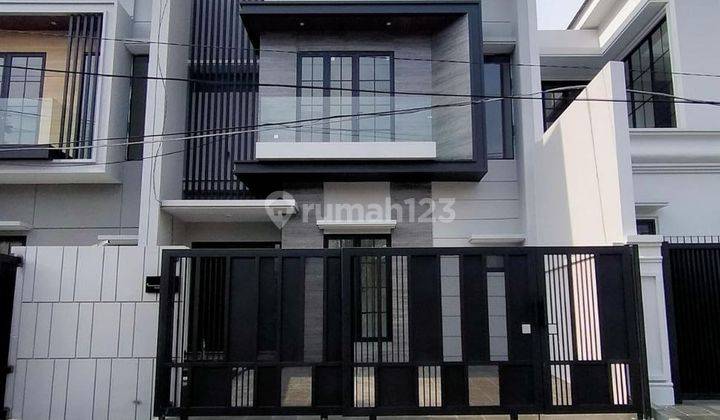 Rumah Baru Dijual Murah Manyar Kartika Minimalis Row 3 Mobil SHM 1