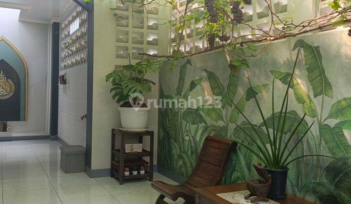 For Sale Rumah 3 Lantai Hadap Timur  Dekat Jakarta Selatan 2