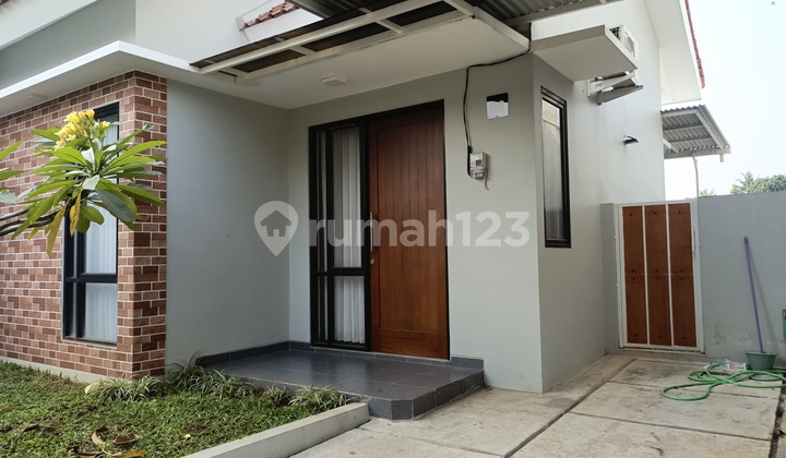 For Rent Rumah Bagus Dekat Halte Transjakarta D'masiv Petukangan For Rent Rumah Bagus Dekat Halte Transjakarta D'masiv Petukangan