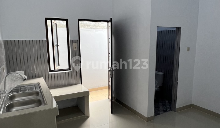  Rumah Siap Huni, Row Depan 9meter, Inti kota medan, SHM 5