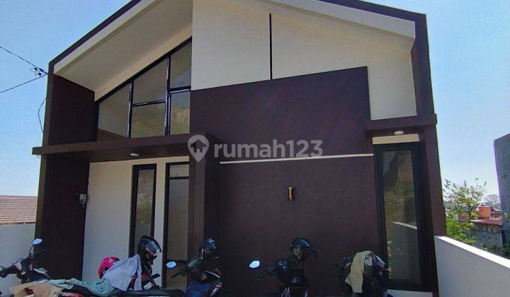 Rumah 1 lantai pojok di tembalang, sendangmulyo, Flamboyan 1