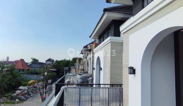 Rumah 2lt SHM GEMAH, KINIJAYA one Gate System Terbatas 2