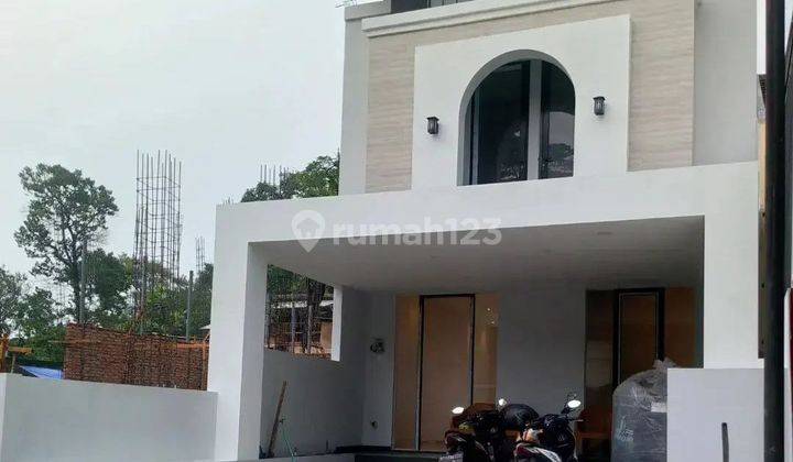 Rumah 3 Lt Palebon Raya, Majapahit, Tengah Kota Semarang 1