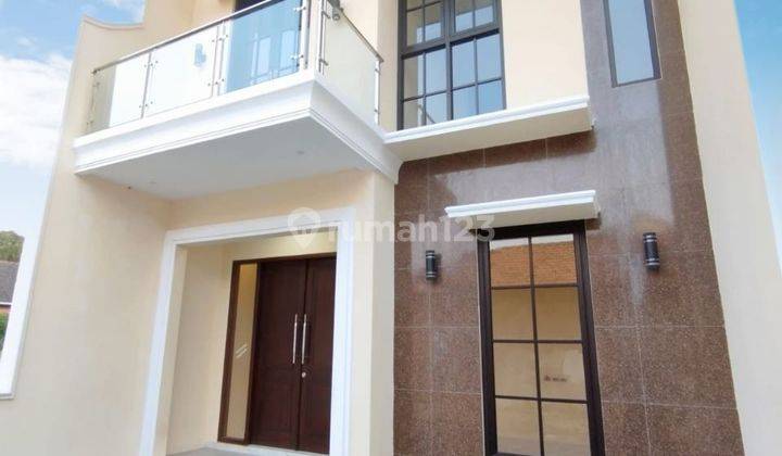 Rumah 2 Lantai Bagus SHM di Ringgomulyo, Tuban 22