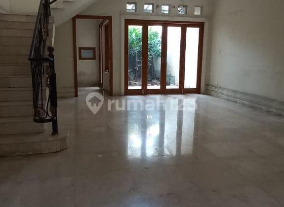Rumah 2Lt D Wijaya Jaksel D Sewakan Siap Huni Bs Utk Komersil 2