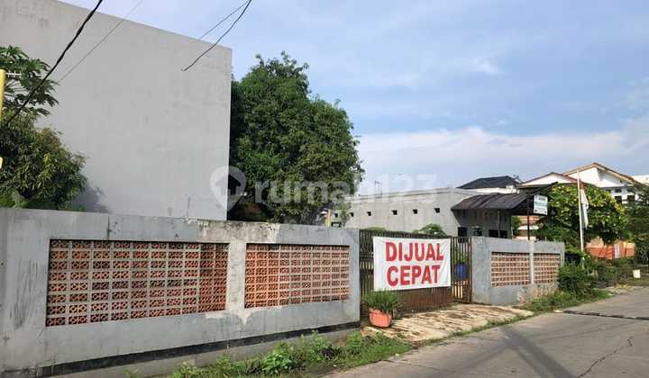 Lahan Plus Bangunan Lokasi Emas 