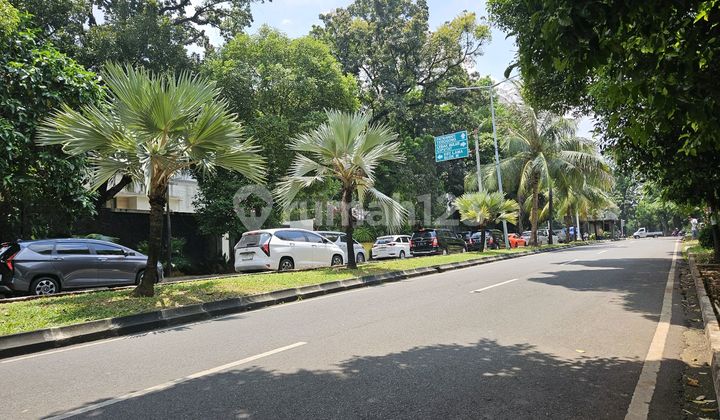 Hunian Eksklusif Sangat Strategis Area Komersil Rumah