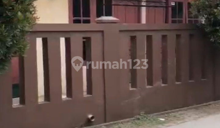 Rumah Kontrakan 22 Pintu Lokasi Strategis Rumah Kontrakan 22 Pintu Lokasi Strategis
