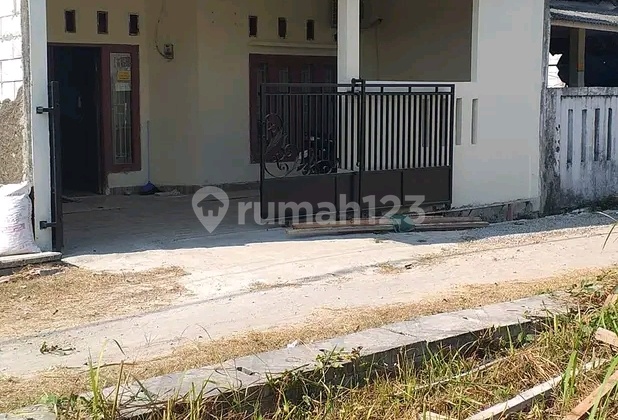 Rumah Luas Harga Selaras Butuh Minim Renovasi SHM