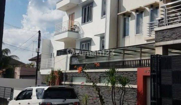 Rumah 3 Lantai Di Tebet Gudang Peluru 2