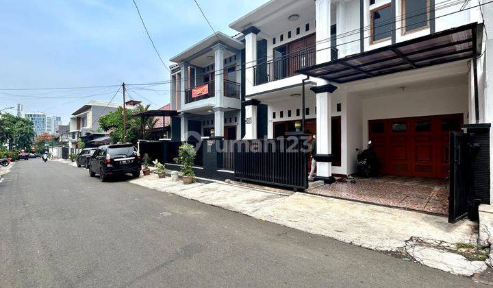 Rumah di Tebet Jakarta Selatan Bagus Lokasi Sangat Strategis 1