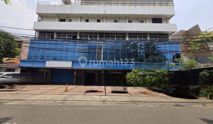 Gedung 5 Lantai Siap Pakai di Lokasi Strategis Cocok Untuk Perkantoran

 1