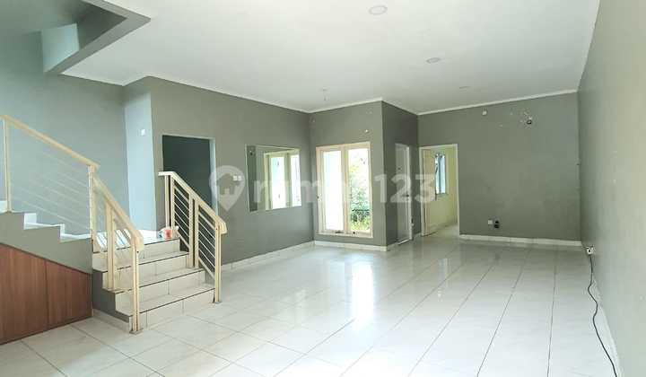 Disewakan, Rumah Bagus Siap Huni Unfurnish Di Komp. Buaran  1