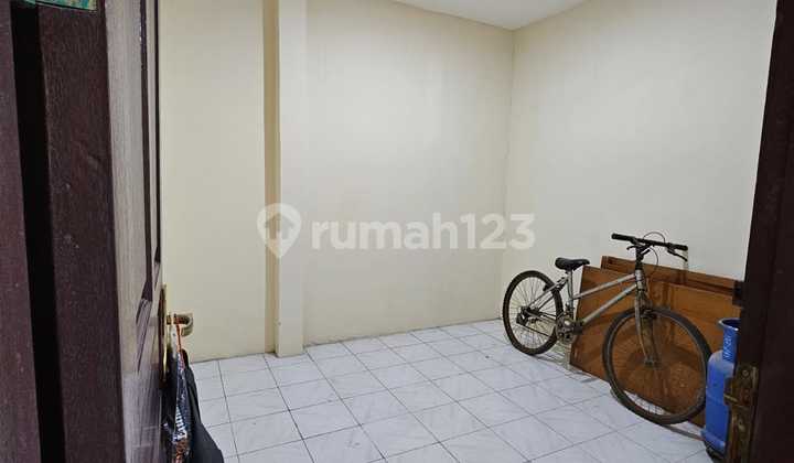 Disewakan, Rumah 2Lt Rapih Siap Huni Di Sunter Hijau  2