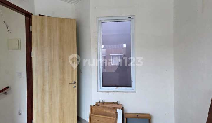 Cheapest! 3-Storey House in Sedayu, Negotiable Until Deal!! 2