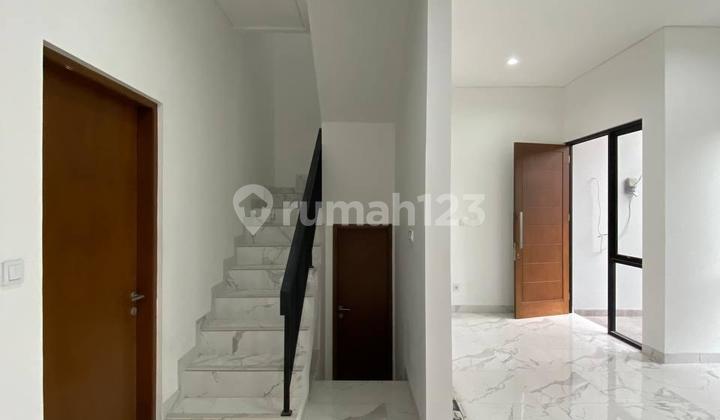 Quick Sale, Ready-to-Occupy Minimalist House in Walikota Sukapura Complex, Negotiable 2
