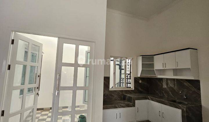 Disewakan, Rumah Rapih Minimalis Siap Huni 1,5Lantai Di Sunter Mas, Nego  1