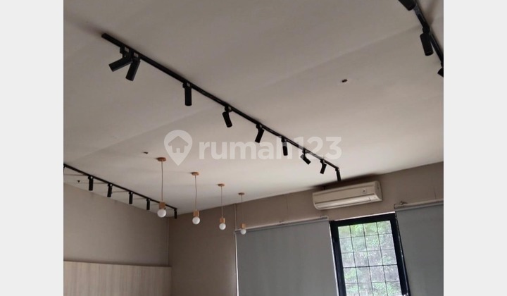 Disewakan, Ruko Rapih Siap Pakai Cocok U/ Studio atau Kantor di Pluit Disewakan, Ruko Rapih Siap Pakai Cocok U/ Studio atau Kantor di Pluit