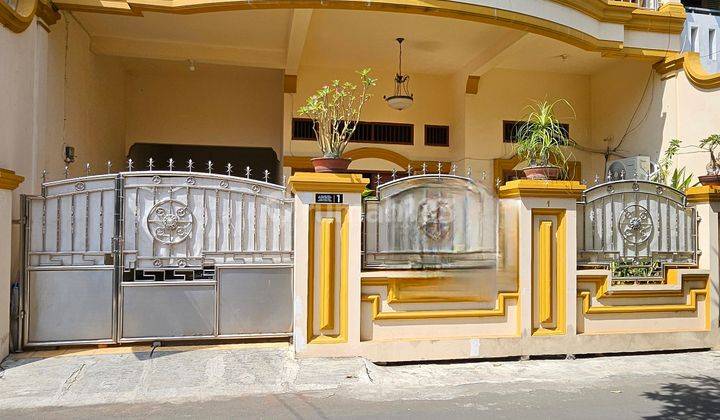 Di Jual Rumah Bagus Dan Terawat 2,5 Lantai Di Walang  1