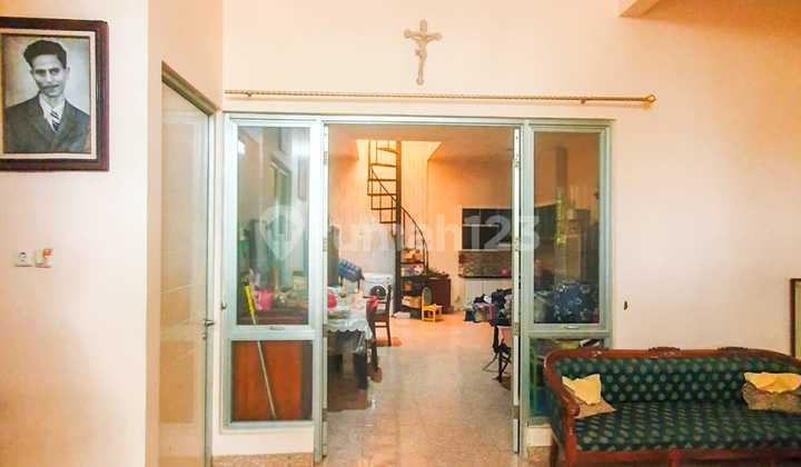 BEST DEAL!! For Sale/For Rent, Neat House Ready to Occupy in Harapan Indah, Negotiable 2