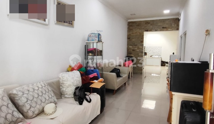 Disewakan, Rumah Minimalis Semi Furnish Siap Huni Di Taman Pegangsaan Indah