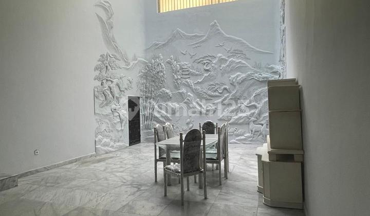 Disewakan, Rumah 3Lt Rapih Semi Furnish Siap Huni di Agung Tengah, Nego 2